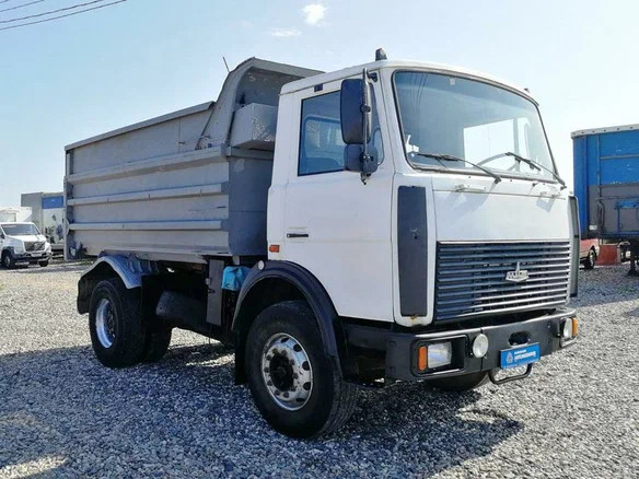 МАЗ-5551 — советский и белорусский крупнотоннажный грузовой автомобиль